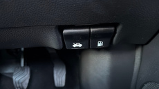 Nissan Qashqai 1.3 DiG-T 160 Tekna 5dr Petrol Hatchback